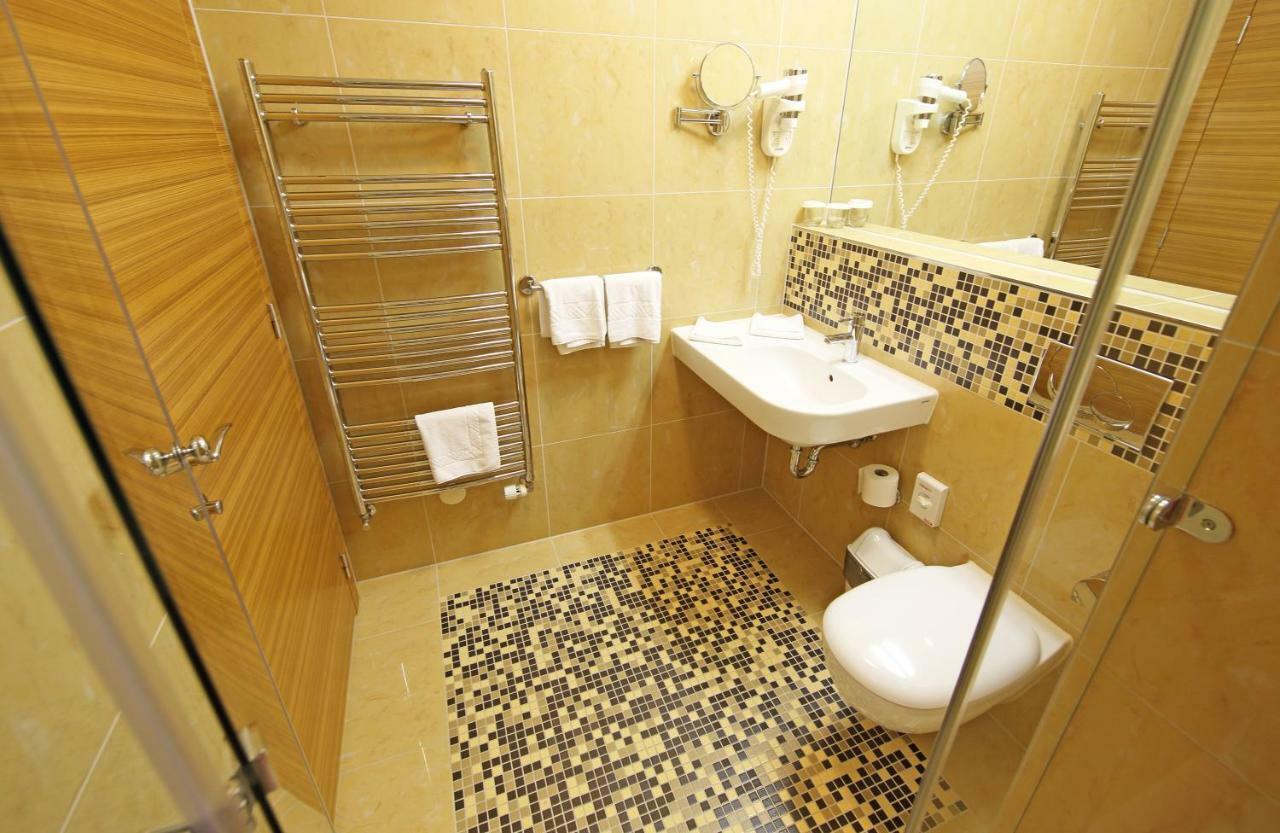 Mirta - San Simon Hotel